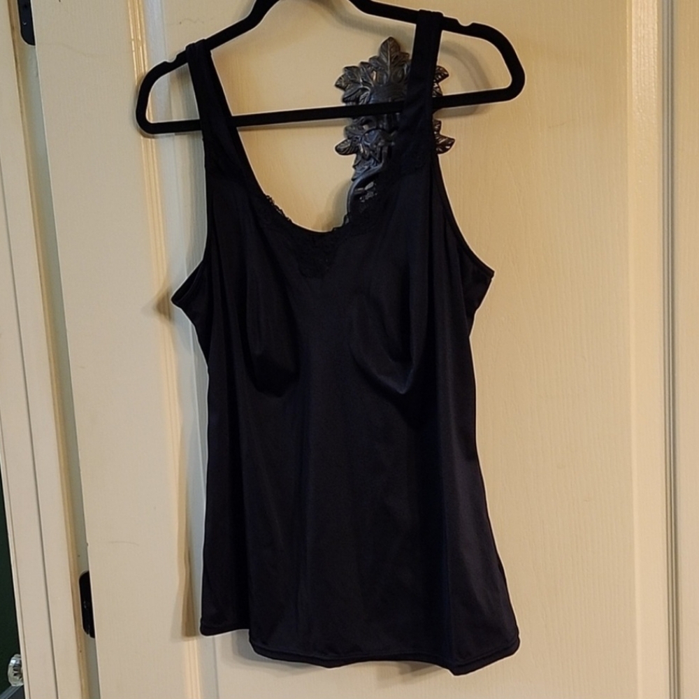 DELTA BURKE CHEMISE TOP with LACE ACCENTS